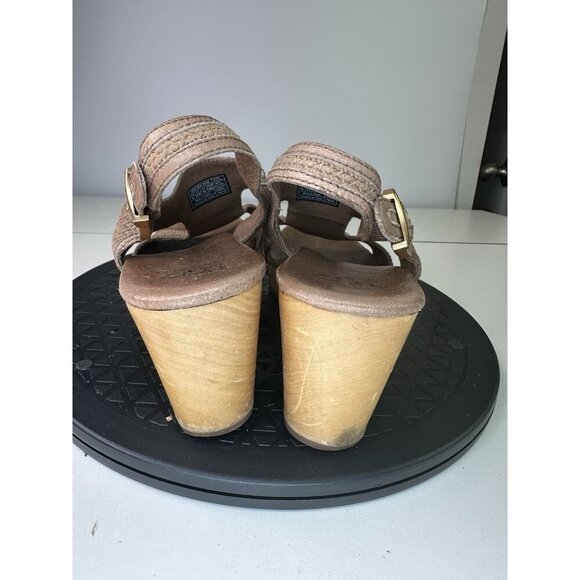 UGG Lomita Sandals Clogs Shoes Womens Size 8 Brown Leather Studded Buckle 3148 - Picture 7 of 11